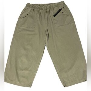 Janet Delancey Paper Bag Waist, Cropped, Wide Leg Khaki Pants. Size: 3XL